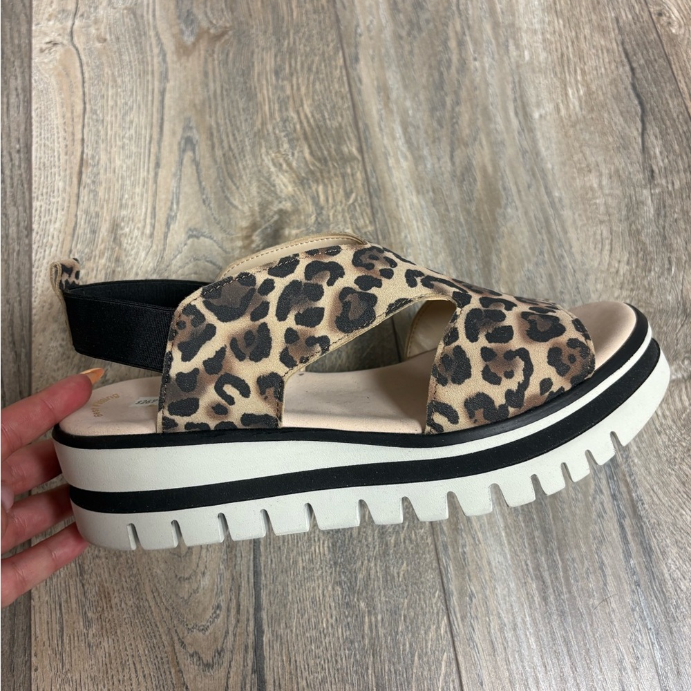 Gabor Leopard Print Platform Slingback Sandal in Beige and Black